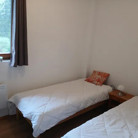 Avec Jardin Apartment