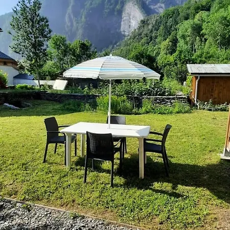 Avec Jardin Apartment
